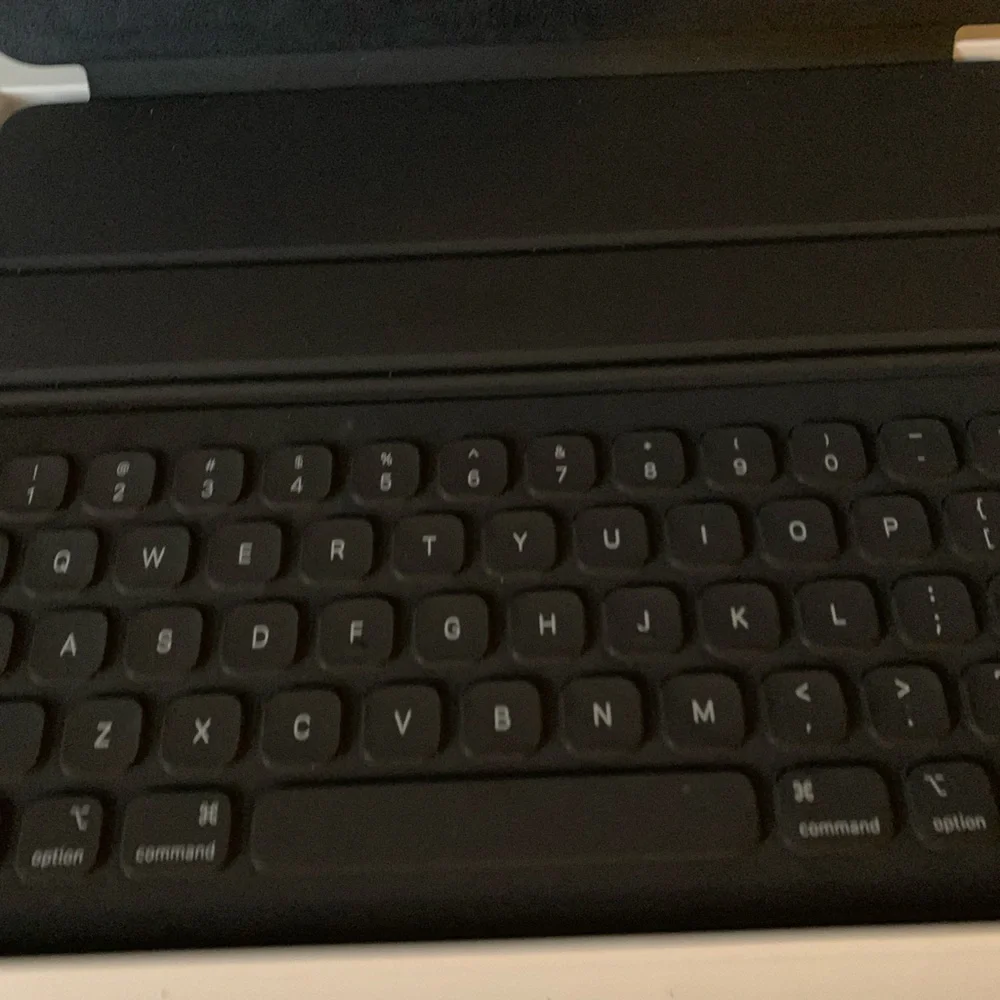 iPad Smart Keyboard Folio